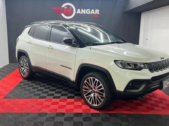 JEEP COMPASS 2.0 TD350 TURBO DIESEL LIMITED AT9 JEEP COMPASS 2.0 TD350 TURBO DIESEL LIMITED AT9